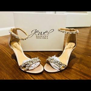 NEW Badgley Mischka Jewel Caroline Dress Sandal